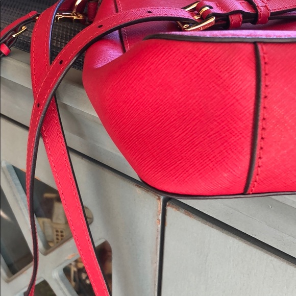 Messenger Style Crossbody Bag - Picture 12 of 16